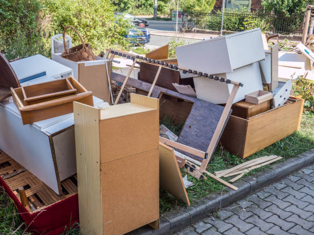 Demolition Debris Removal in Uhrichsville, OH